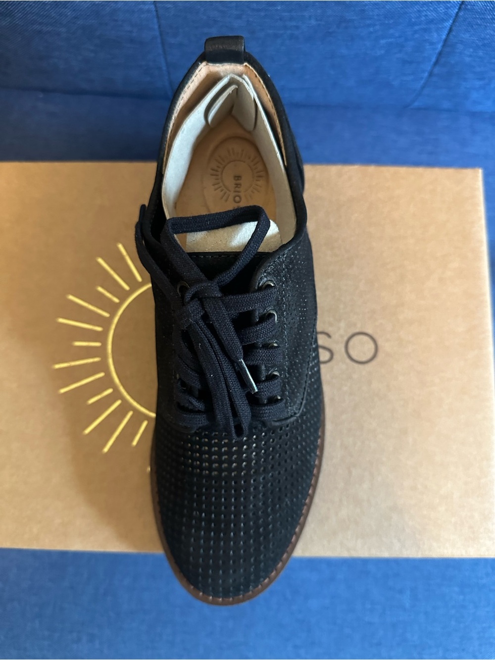 BRIO Men’s Black Perforated Derby with Brown Welt